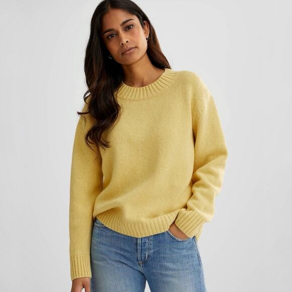 Eden Boyfriend V Neck Cardigan - Black | Archer Cashmere main image 0